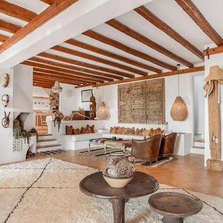 Viviere -nestled Just 100 Meters Above The Charming Village Of Villa *